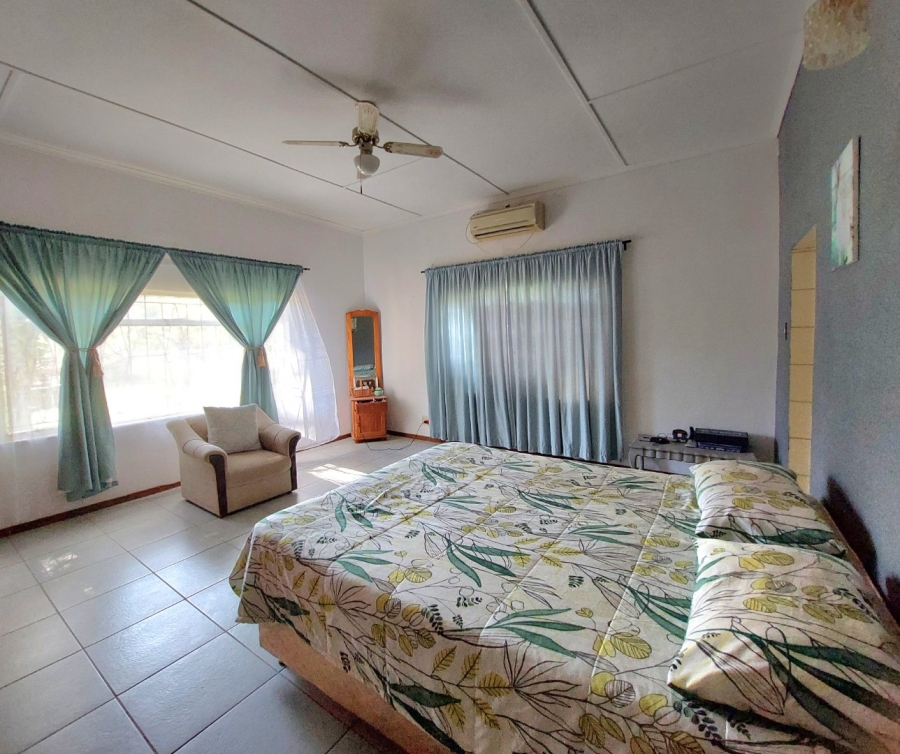 4 Bedroom Property for Sale in Upington Northern Cape